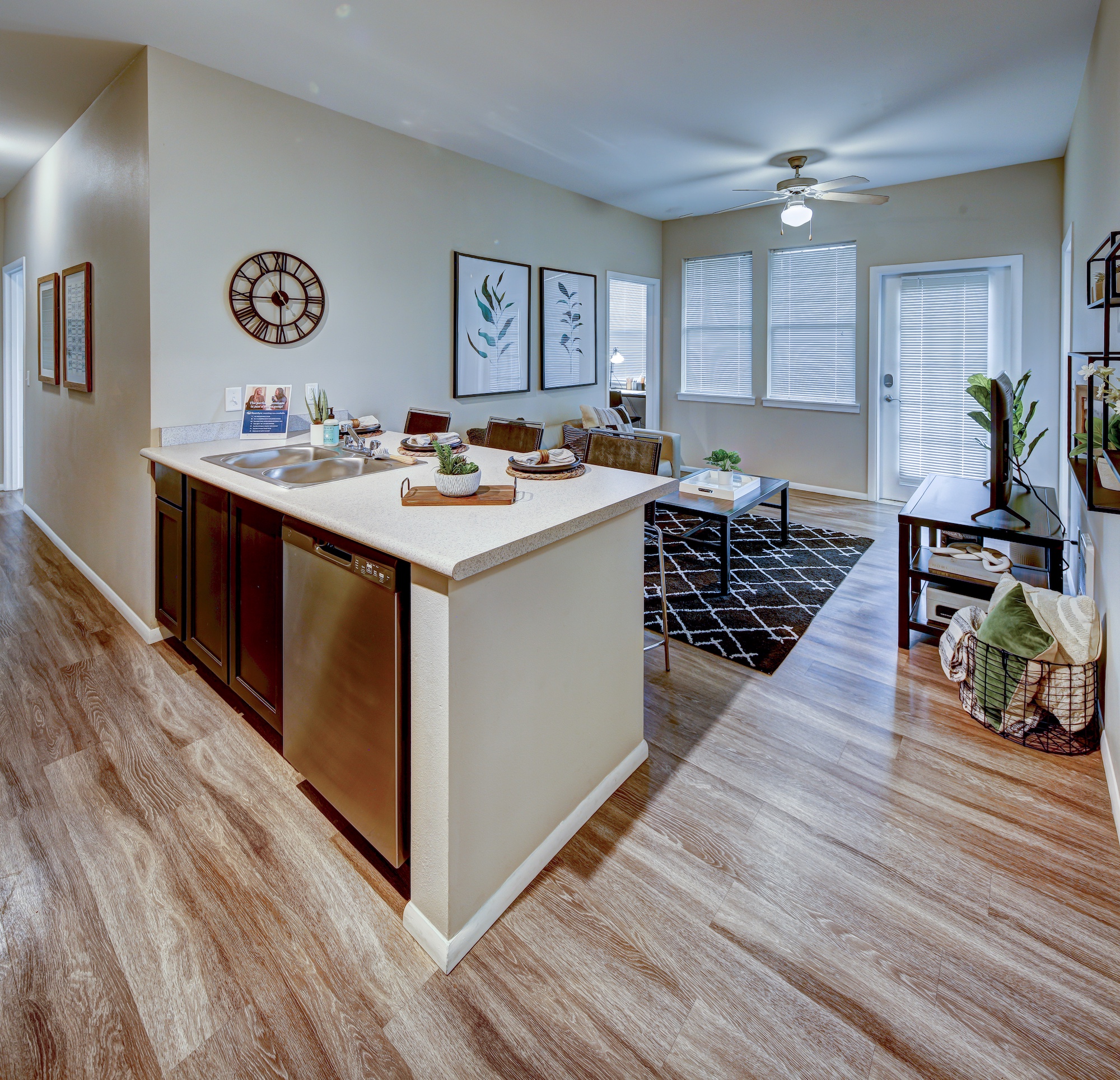 7th St Station Kitchen 1